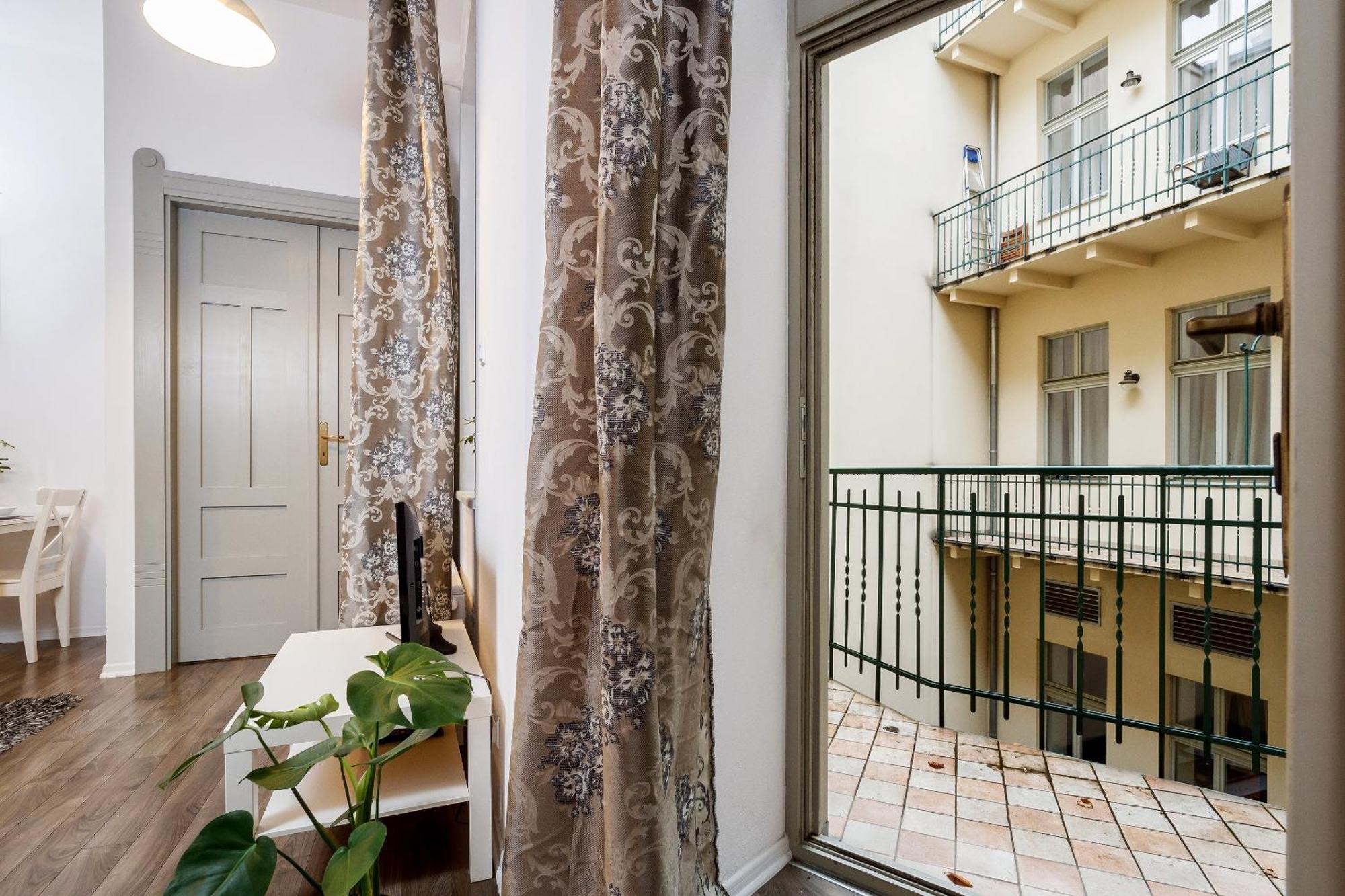Apartament Main Station - 8 Rakowicka Street Kraków Zewnętrze zdjęcie